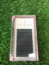 Load image into Gallery viewer, Rose Collection C Curl Lashes
